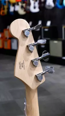 Squier - Sonic Bronco Bass, Maple Fingerboard - Arctic Whit 2